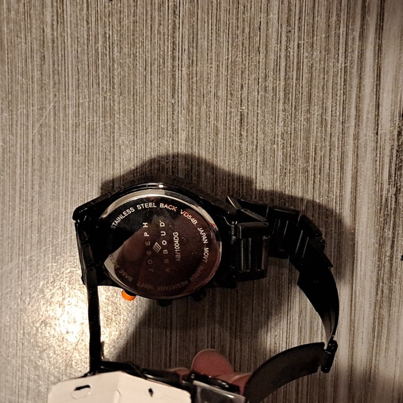 Watch - Picture 4 of 6